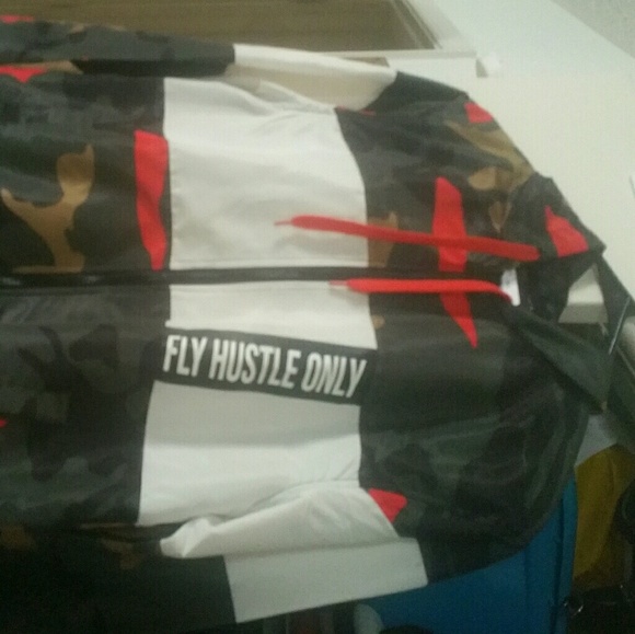 Brand New Windbreaker Jacket - Picture 1 of 3